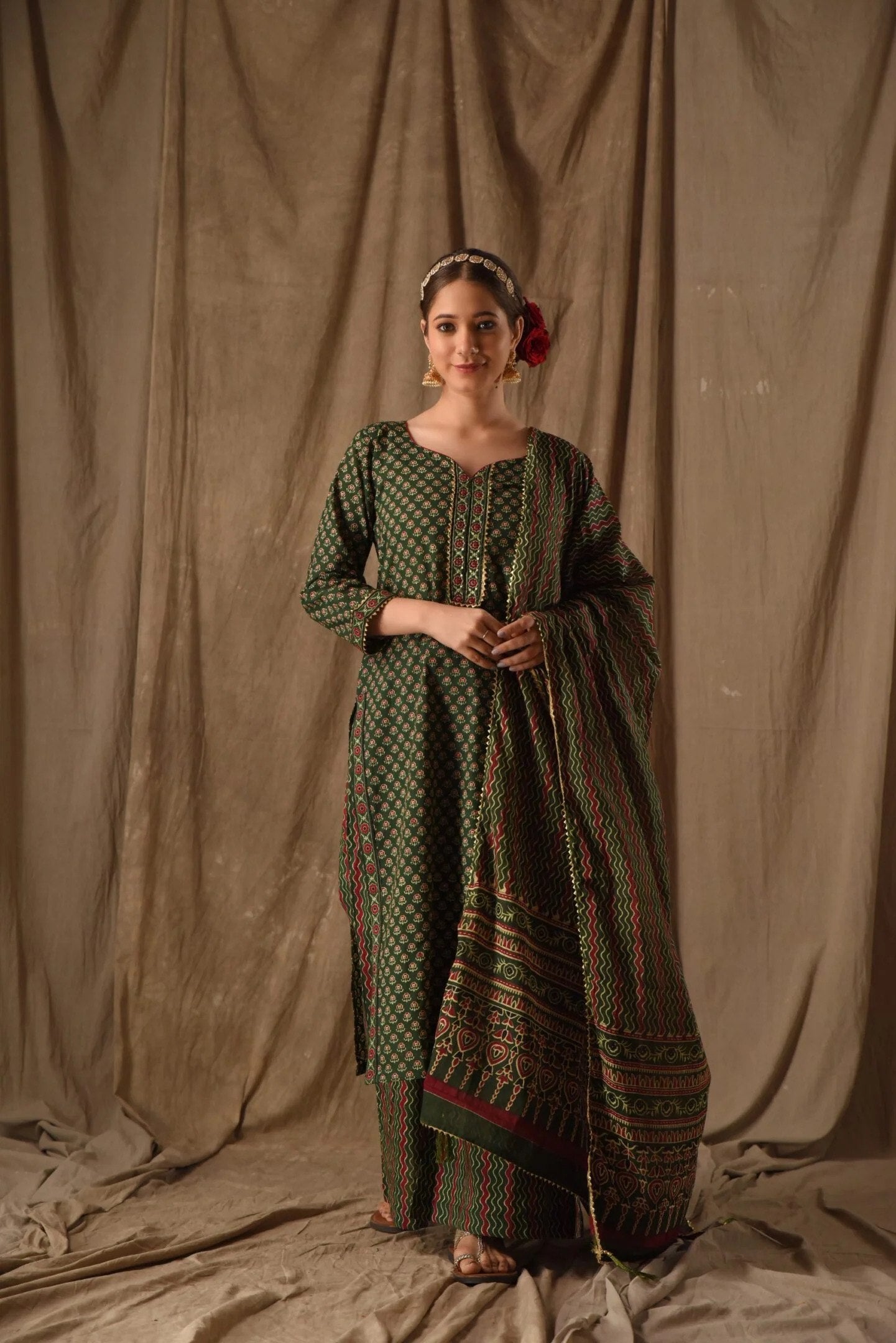 Elegant Green Rayon Printed Kurta Pant with Chanderi Dupatta – Stylish Ethnic Wear Set