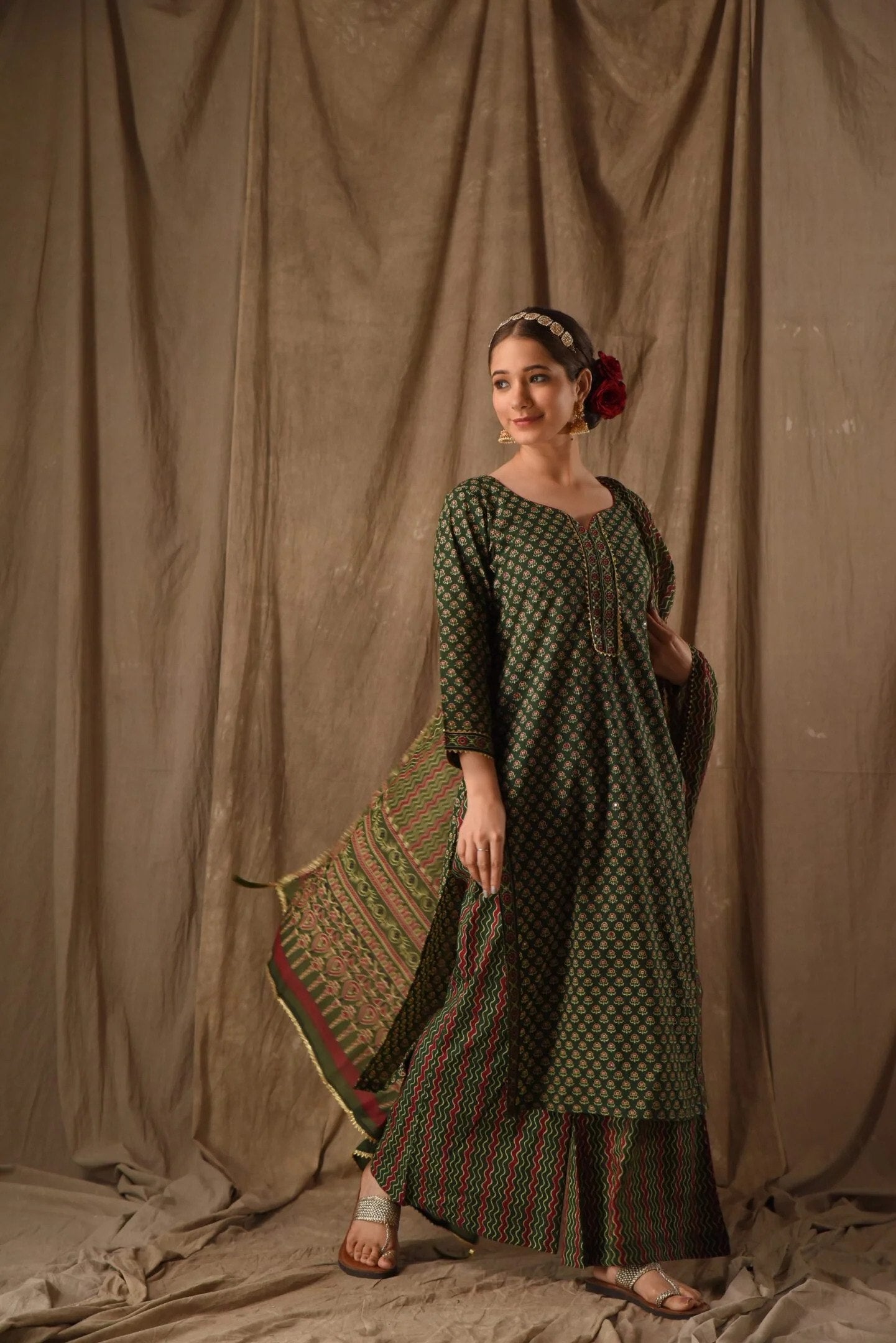 Elegant Green Rayon Printed Kurta Pant with Chanderi Dupatta – Stylish Ethnic Wear Set