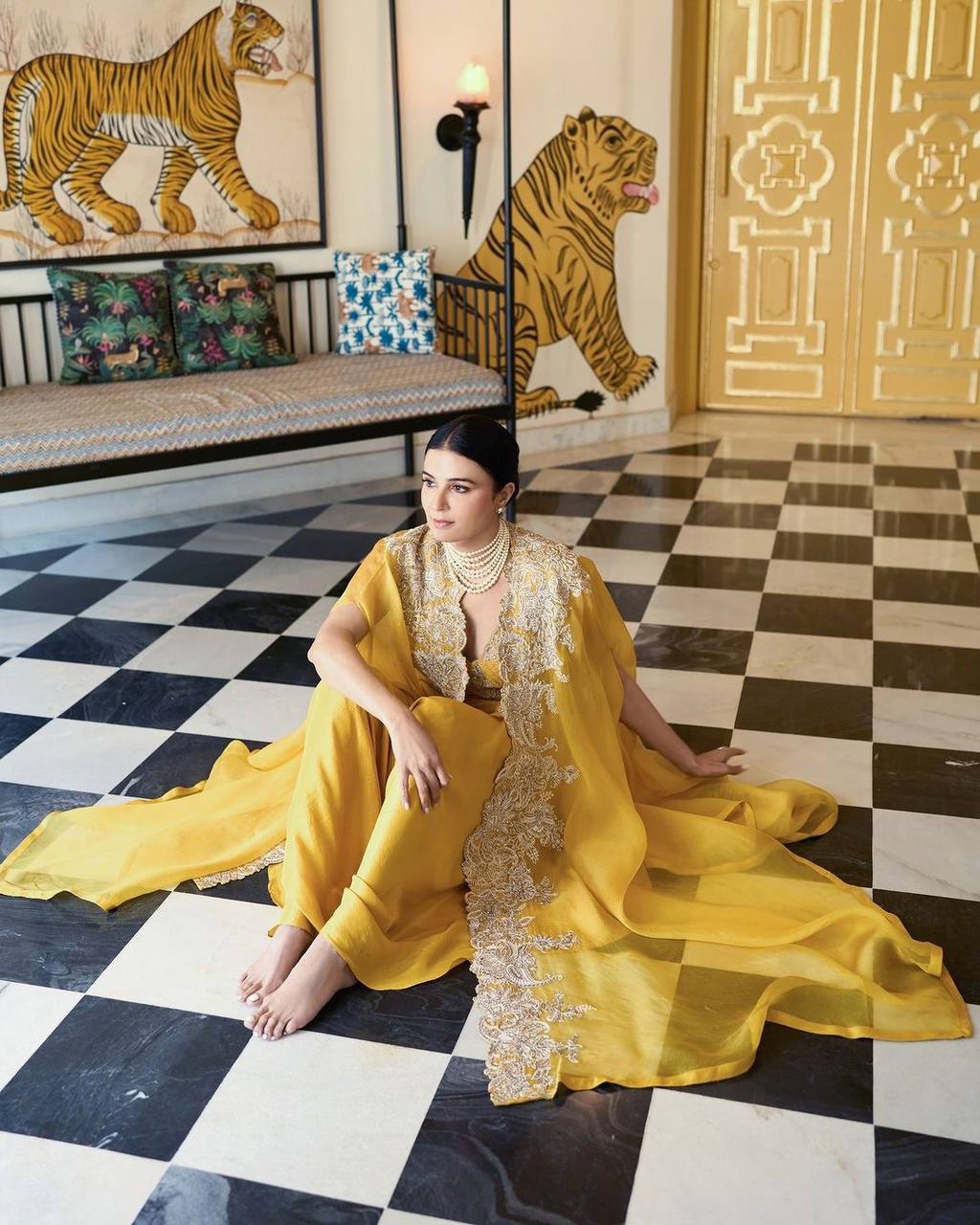 FANCY WESTERN STYLE CORDING SEQUANCE WORK KOTI, BLOUSE WITH SKIRT