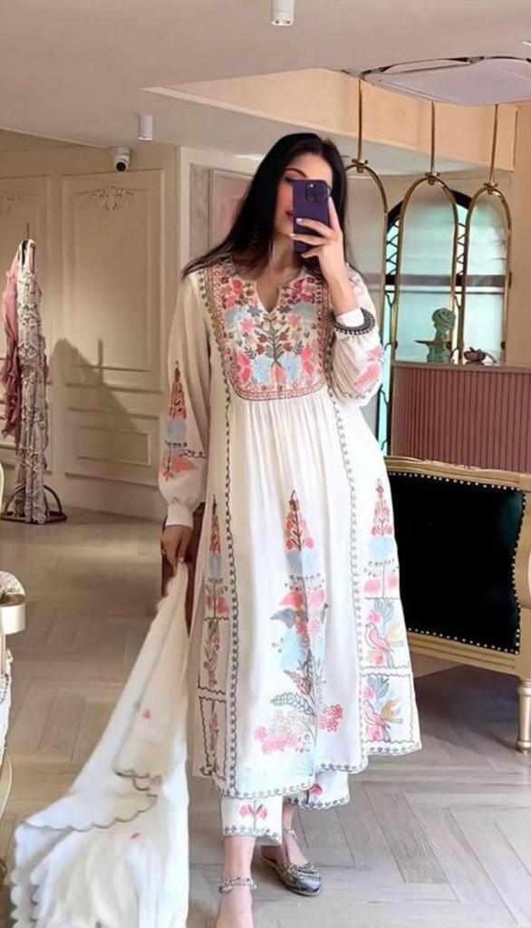 Georgette EMBROIDERY BLEND