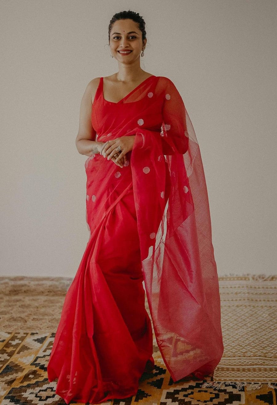 Pretty Red Cotton Silk Saree With Jazzy Blouse Piece