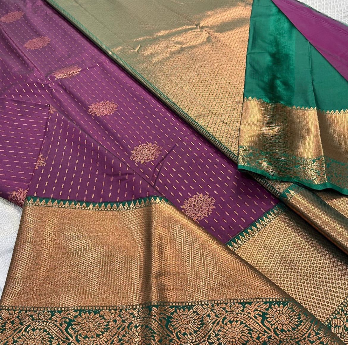 Pleasant Purple Soft Silk Saree With Comely Blouse Piece