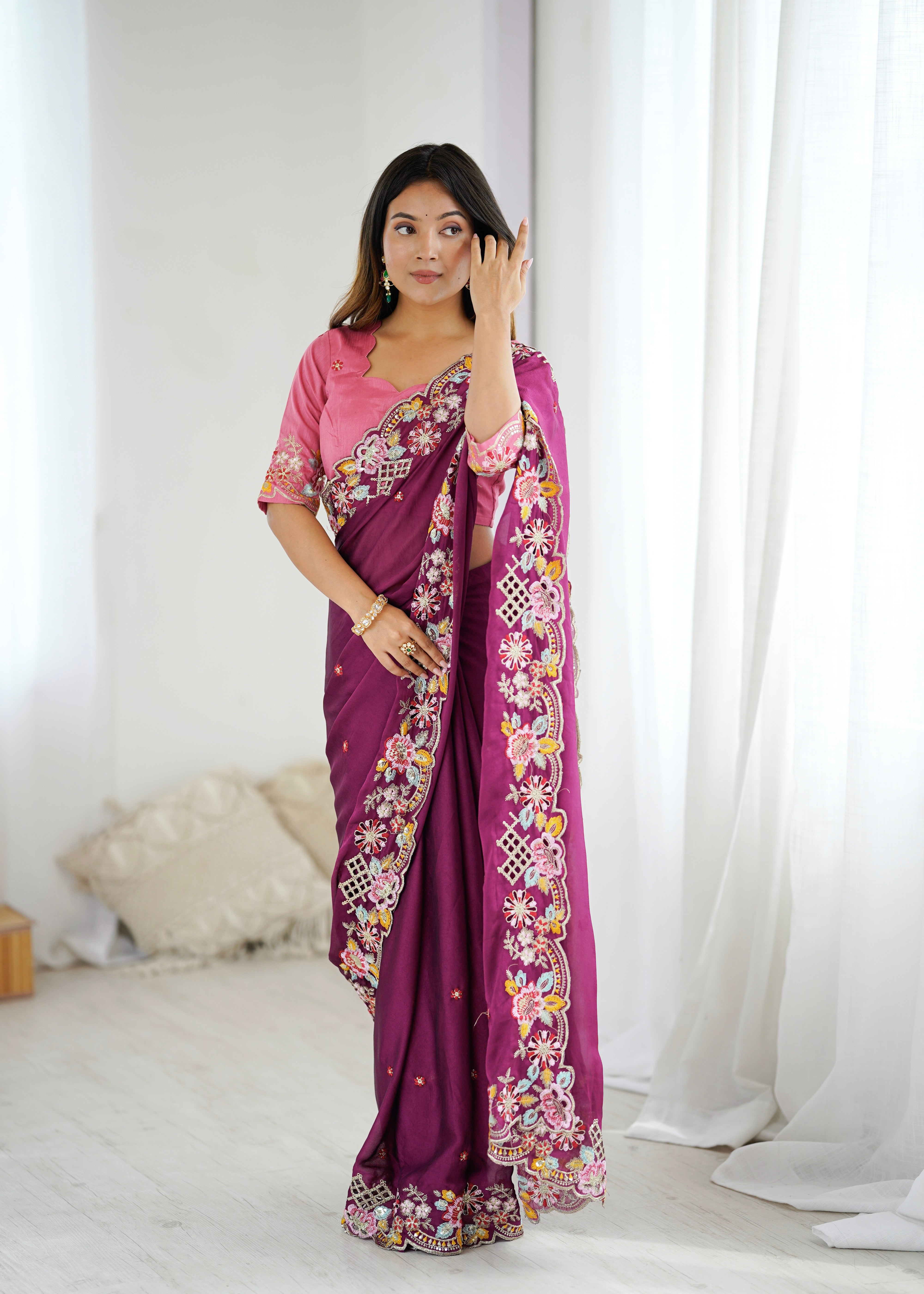 Premium Noha Crush Embroidered Saree with Heavy Cutwork Border & Mono Silk Blouse