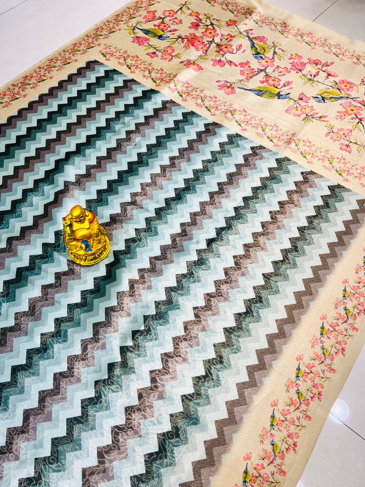 Charming Sky Soft Silk Saree With Mesmeric Blouse Piece