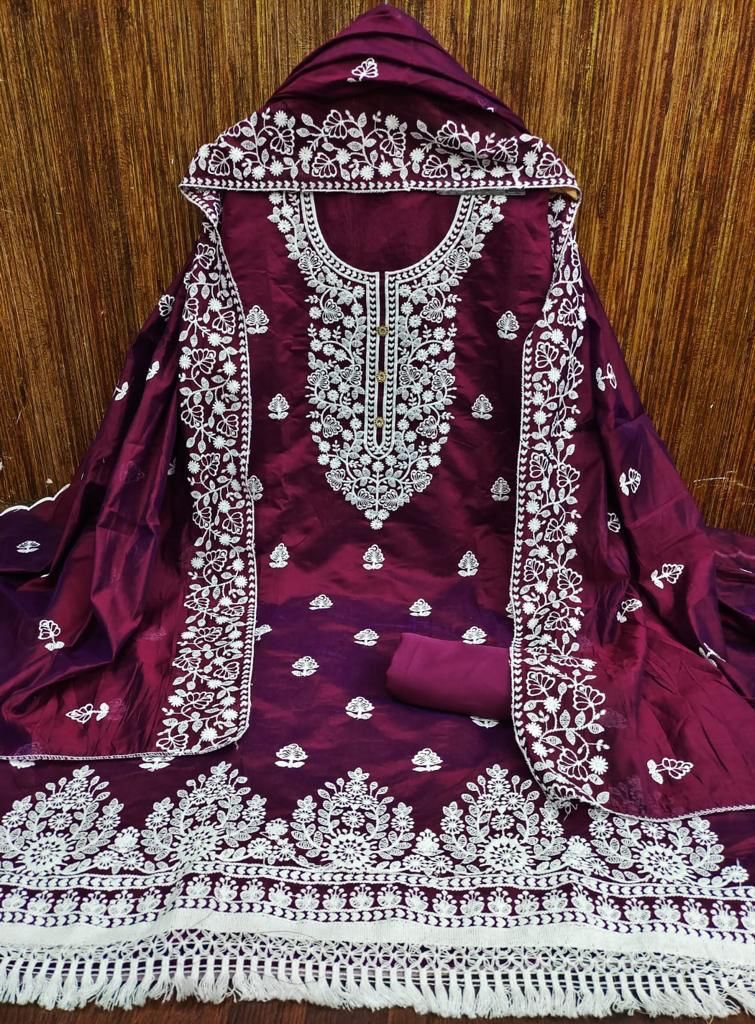 Unstitched Heavy Modal Embrodiery - Chanderi