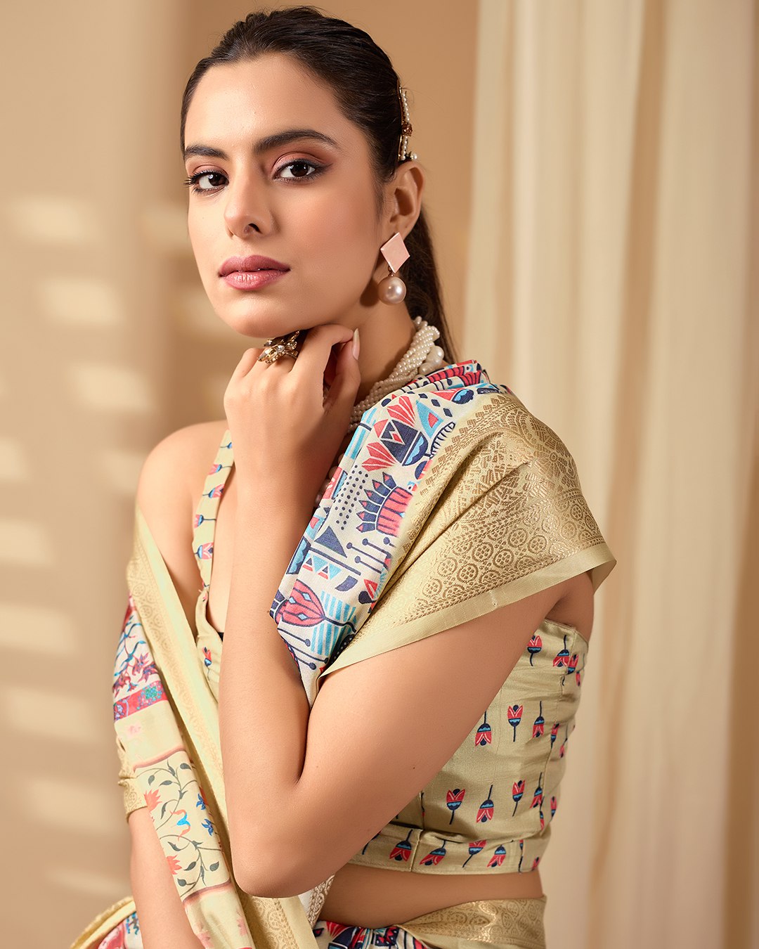 Luxurious Soft Lichi Silk Saree with Artistic Multicolor Digital Weaving