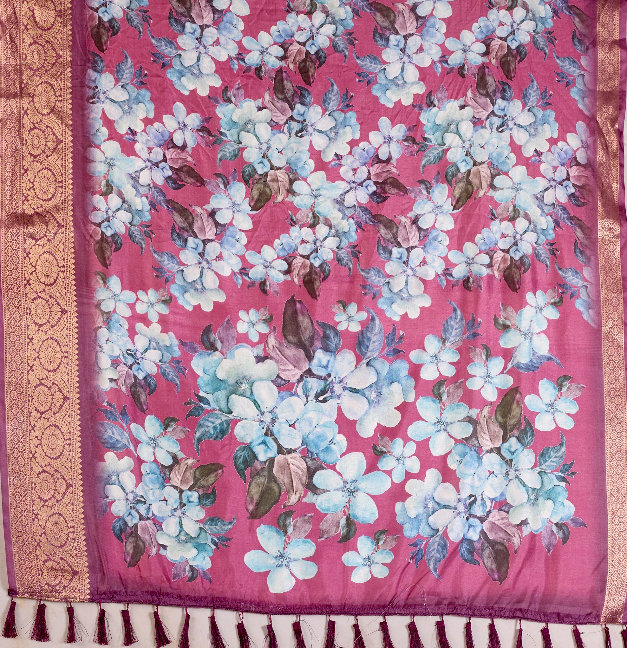 Grand Festive Saree: Lichi Silk with Vibrant Blue Floral Print and Rich Weave