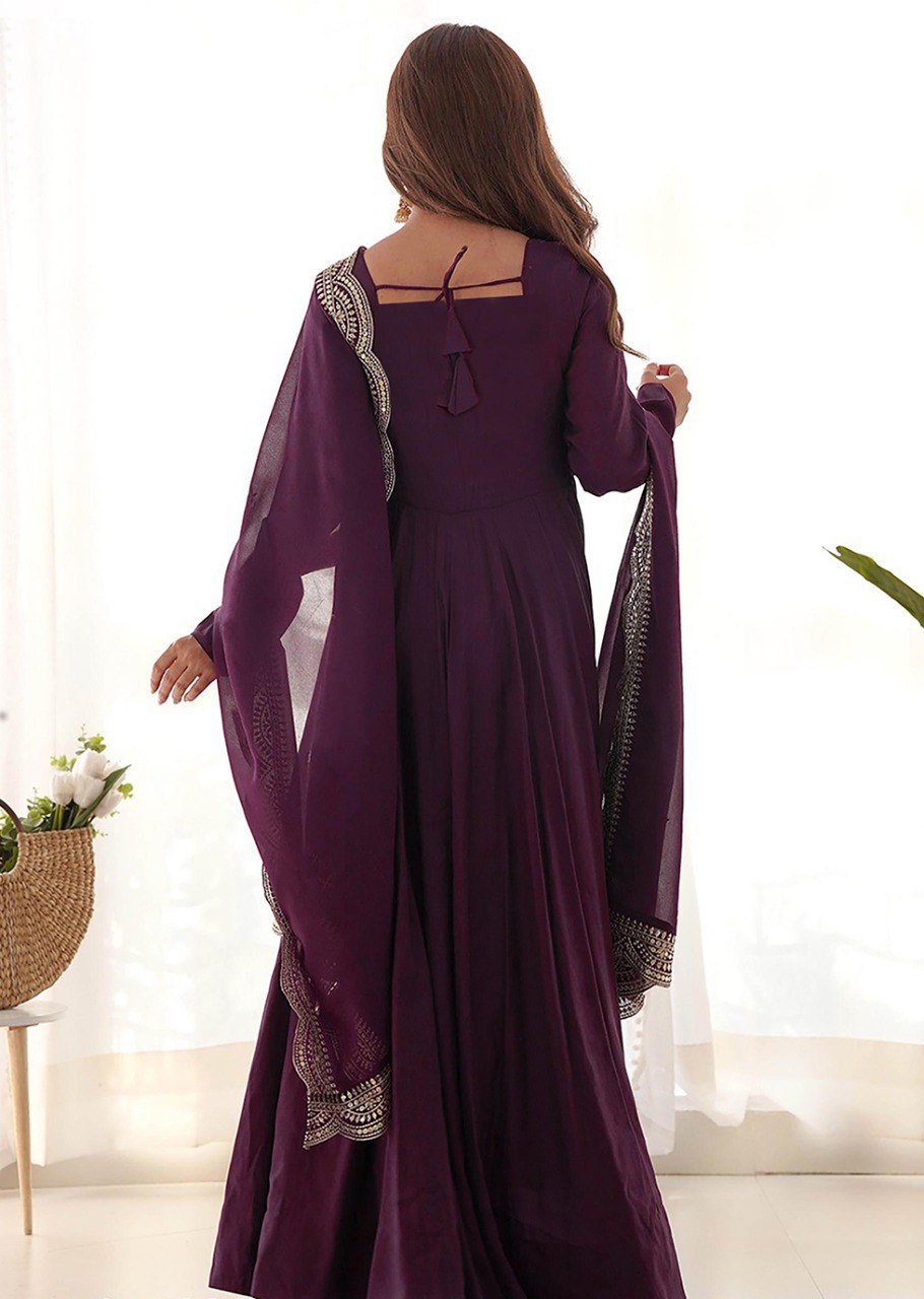 Wine Georgette Sweetheart-Neck Top with Embroidered Dupatta Set